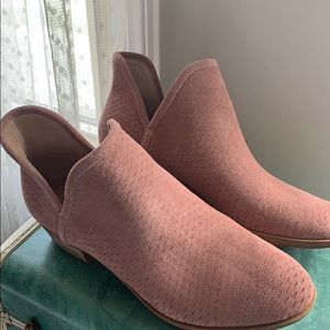 Lucky Brand suede Ankle Boots